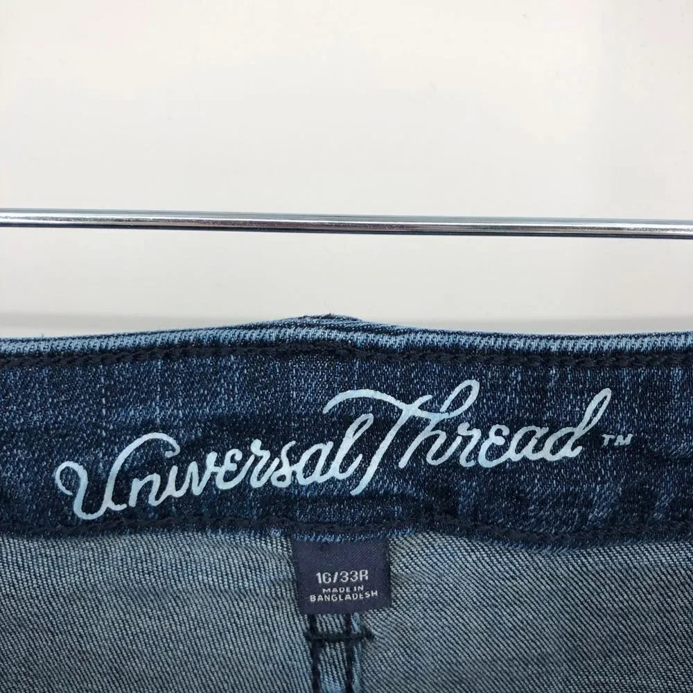 Universal Thread Mid Rise Jegging Red Side Stripe‎